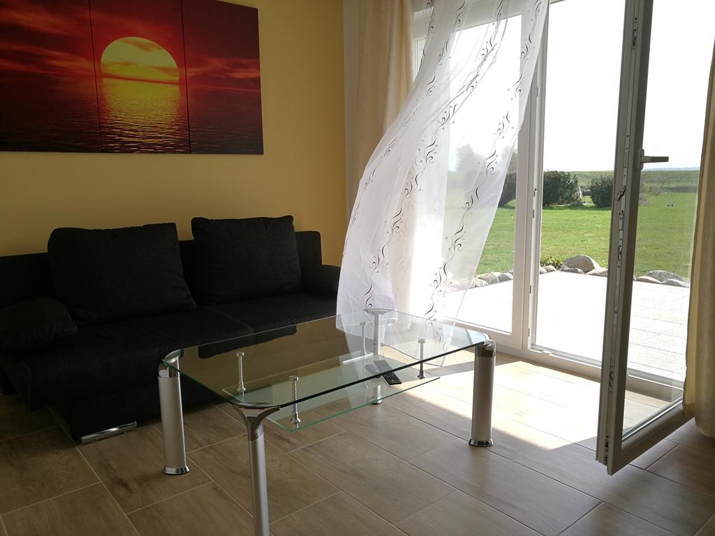 Lucys Haus 1 "Am Peeneblick" Peenemunde Exterior foto